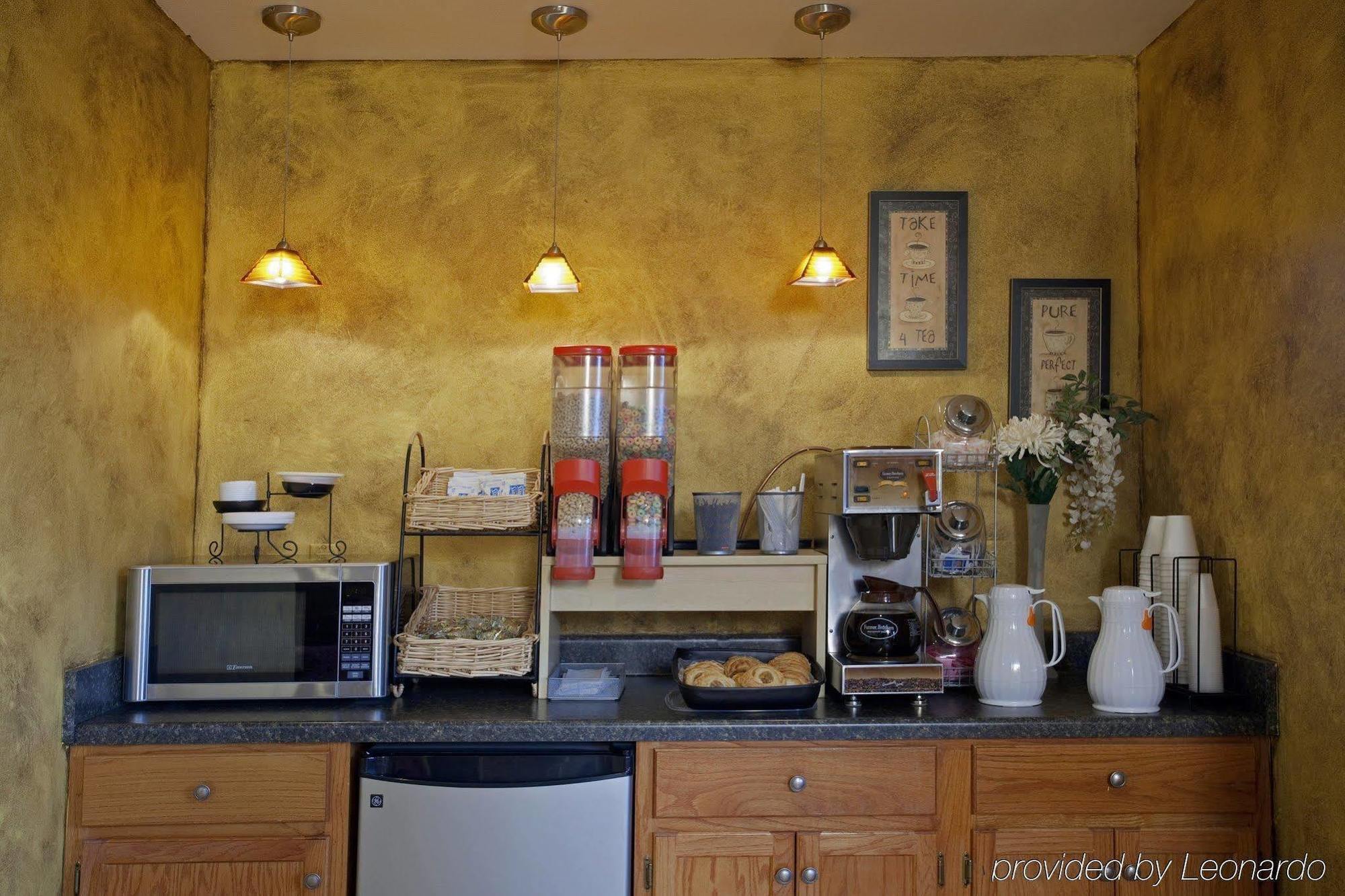Americas Best Value Inn And Suites Little Rock Étterem fotó